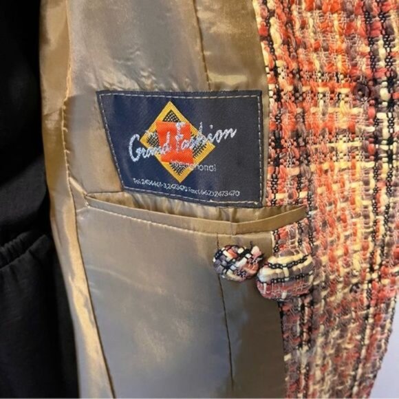 Vintage Tweed Long Coat Red, Black and Yellow Size S-M - Picture 7 of 10